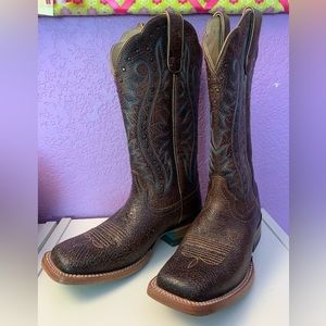Ariat Women’s Montage Crackle Cowboy Boots